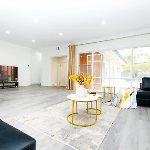Escape And Business-3bath Full Kitchen Fast Wifi 3tv-for Large Families And Group , Adelaide Australia