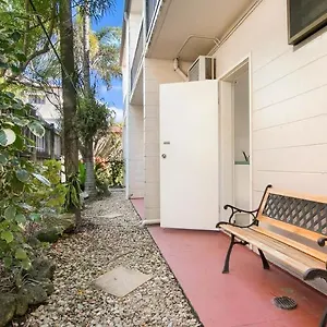 High Chaparral 3*, Cairns Australia